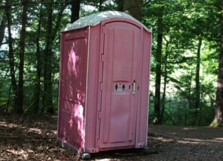 Kto wymyślił toi toi? Kto wymyślił toi toi?