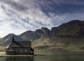 Z kim handluje Szwajcaria?